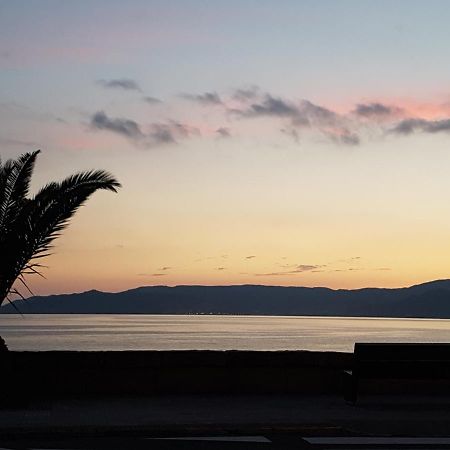 Apartamento Con Piscina En Portosin Kültér fotó